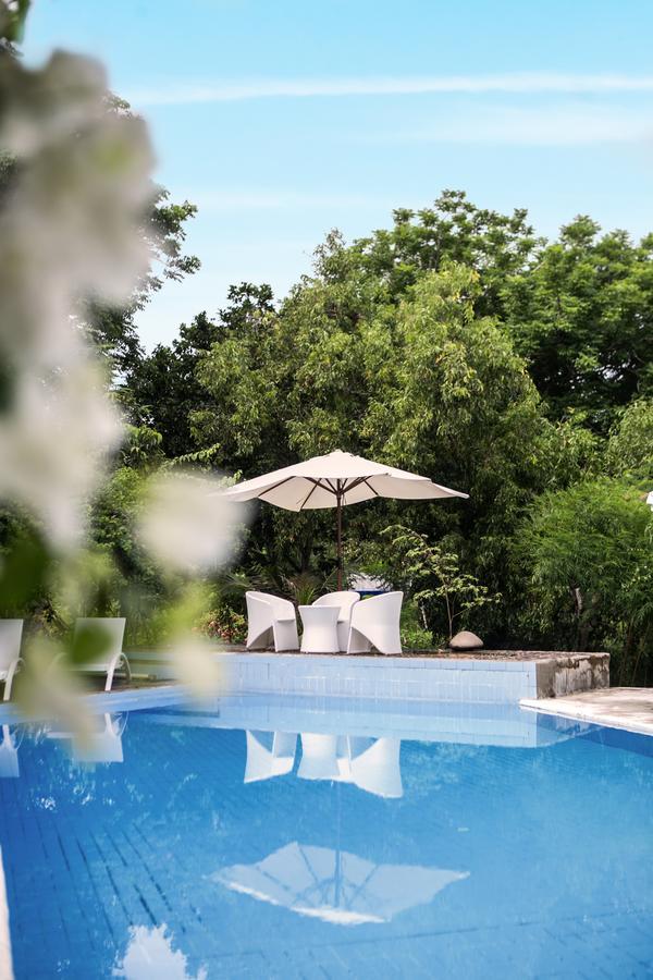 Bajo Komodo Eco Lodge لابوان باجو المظهر الخارجي الصورة